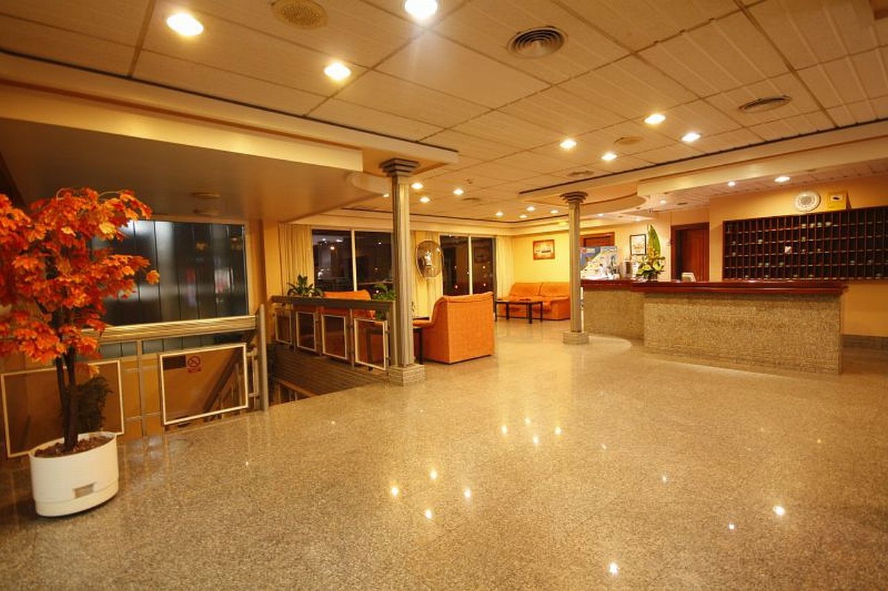 Hotel Perla Benidorm Exterior photo